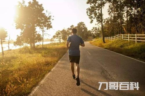 跑步一小时多少公里比较好（正常跑步速度一小时多少公里）